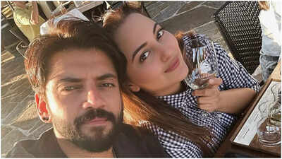 Sonakshi Sinha says she wants to be slightly more independent from Zaheer Iqbal: ‘I don’t feel like his wife, I still feel like his girlfriend’ | Hindi Movie News