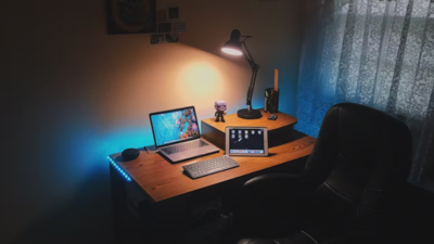 AI is looming large, but mere 33% are trained for effective use: Is the market ready for an overhaul yet?