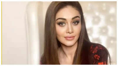 Shefali Jariwala passes away from cardiac arrest: How it is different from a heart attack, and subtle signs that can appear months before