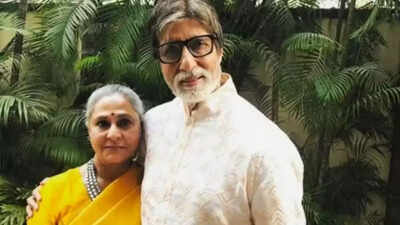 ‘Main aapke ek ek paise vapas kar dunga’: Amitabh Bachchan made Jaya Bachchan guarantor during debt crisis, says Aanjjan Srivastav | Hindi Movie News