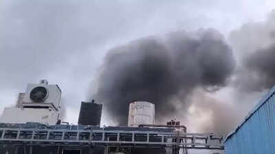 Reactor blast in Telangana: At least 10 dead after fire breaks out in Pashamylaram; nearly 15-20 injured | India News
