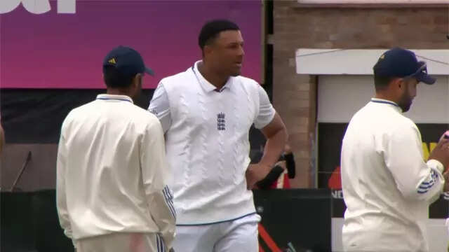 IND A vs ENG Lions Live Score, 2nd Unofficial Test: India A aim for early wickets on Day 3