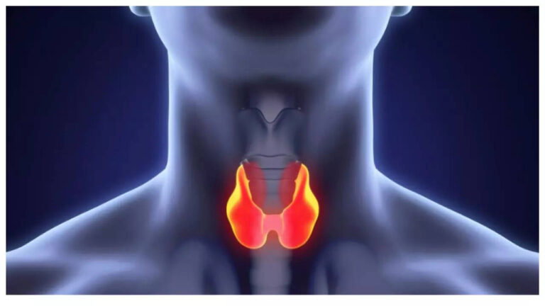 5 early symptoms of Thyroid Cancer that are easy to miss
