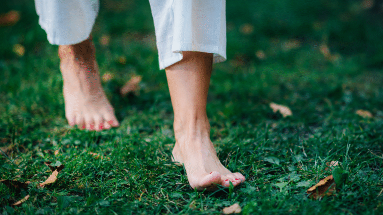 7 benefits of walking barefoot on grass
