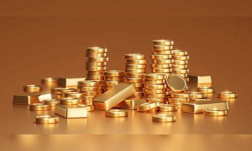 Gold rates rise in India on global cues; investors eye US jobs data for direction