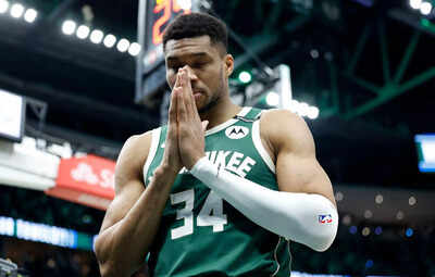 “I don’t know what’s going on” — Giannis Antetokounmpo stunned as Milwaukee Bucks bring in Myles Turner | NBA News