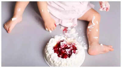 5 benefits of eating on the floor for kids |