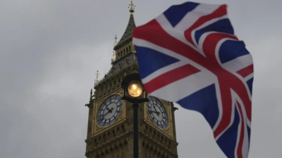 UK shuts both its Afghan resettlement schemes without warning