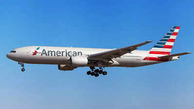 RIP: American Airlines flight diverted after passenger snoops on seatmate’s condolence message, spreads panic