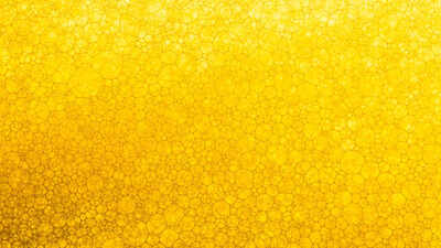 Bubbles in urine: What it could mean, according to a doctor |