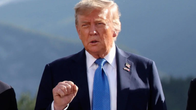 Airspace incursion near Trump’s golf course: Plane violates restriction; escorted out by F-16