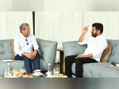 Kapil Dev meets Telangana CM, offers support for sports development and university project