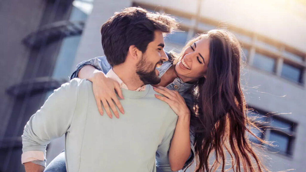 Do women gain weight when they are in a healthy relationship?