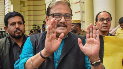 Voter list revision row: RJD’s Manoj Jha accuses EC of backing out of scheduled meet; poll body responds | India News