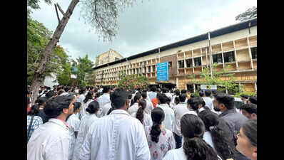 40 cops to protect doctors at Goa Medical College | Goa News