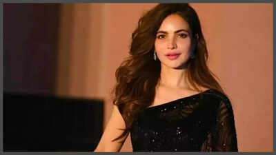 Humaira Asghar tragic demise: Pakistani actress’ family refuses to claim her body: ‘We’ve cut all ties…’ |