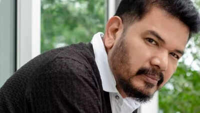 S Shankar promises his upcoming movie ‘Velpari’ will be global like ‘Game of Thrones and Avatar’ after ‘Game Changer’ flop; Rajinikanth hopes it will be a success | Tamil Movie News