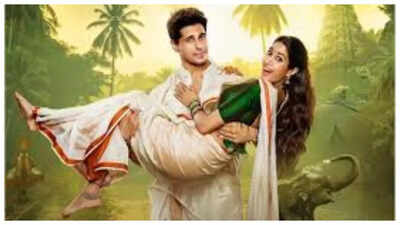 Sidharth Malhotra- Janhvi Kapoor’s Param Sundari Likely to Move to August , Paving the Way for Solo Release of Ajay Devgn’s Son Of Sardaar 2 | Hindi Movie News