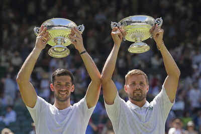 Historic! Julian Cash and Lloyd Glasspool become first British pair of modern era to win men’s doubles title at Wimbledon 2025 | Tennis News