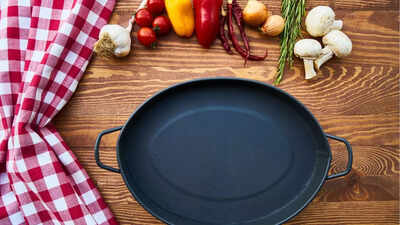 Is it safe to cook in cast iron cookware? Know its benefits |