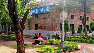 Why DU’s curriculum overhaul is raising concerns over academic transparency amid FYUP rollout