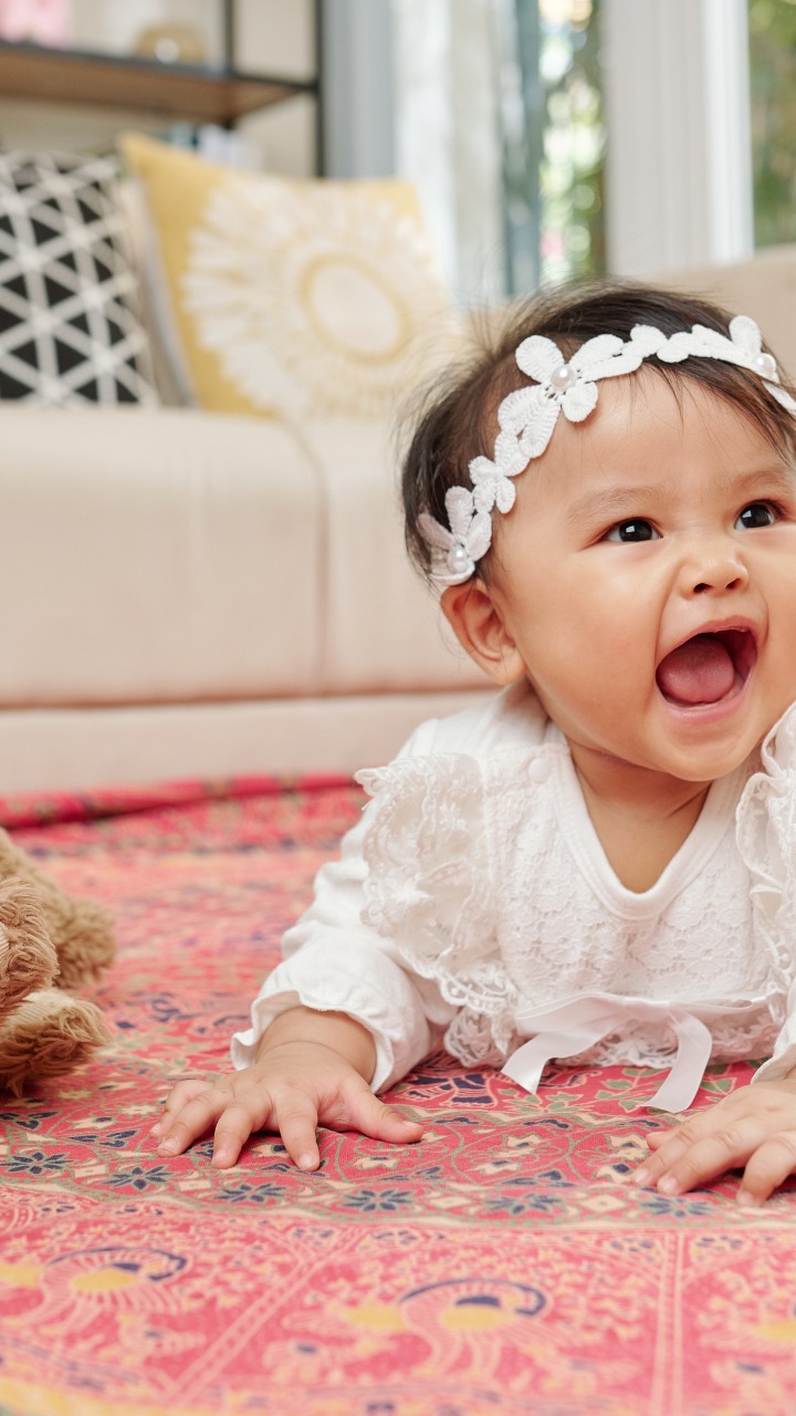10 baby girl names that mean sparkle