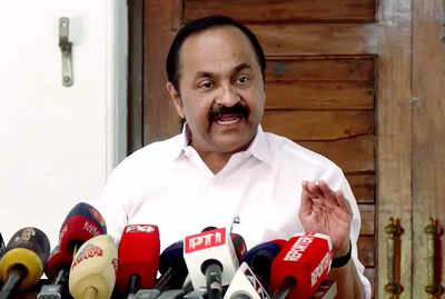V D Satheesan urges Kerala CM to resolve higher education crisis