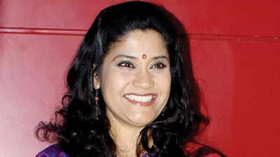 Renuka Shahane makes a strong comment on the Hindi-Marathi language row: ‘Just slapping two or three people, it’s not going to help the language | Hindi Movie News