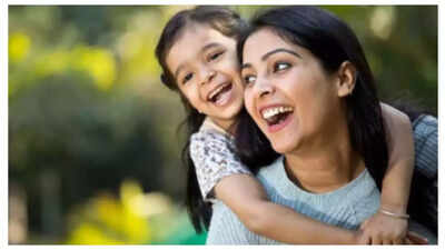 5 everyday positive affirmations for kids (and the right time to practice them) |