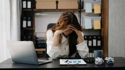 How to quiet an overthinking mind