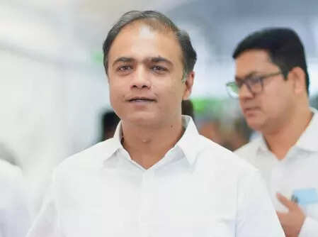 Maharashtra govt to study CBSE’s 2-board exams policy before taking any decision: MinisterETEducation