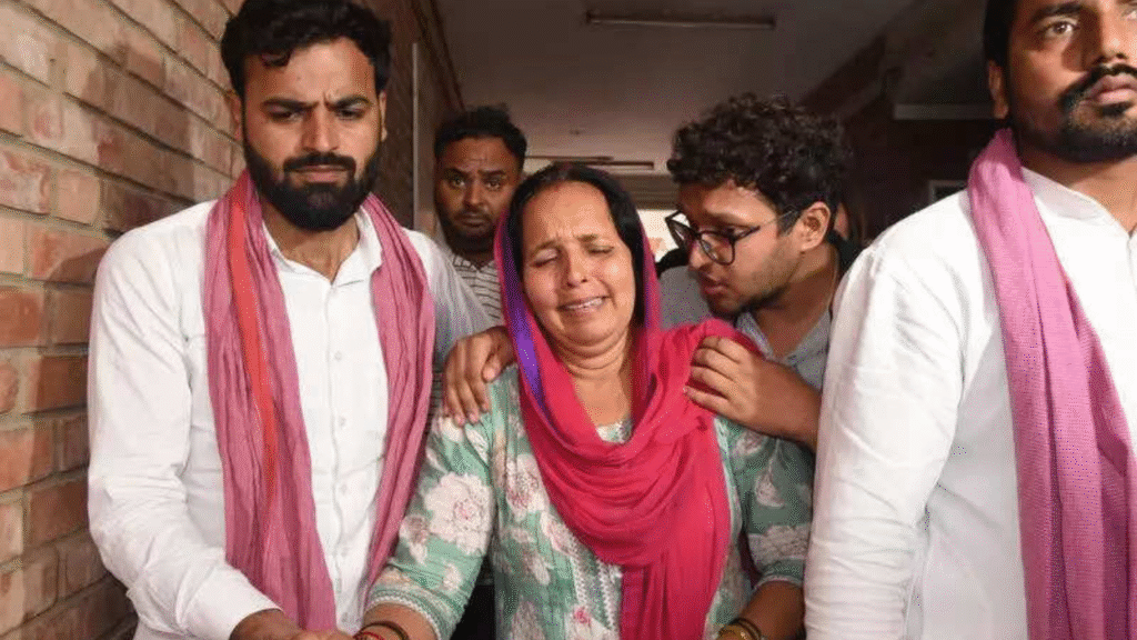 3 More Faculty Members Suspended, ETEducation