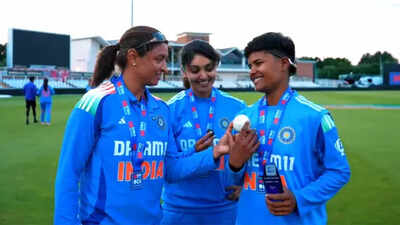 WATCH | ‘You are a star’: Harmanpreet Kaur’s special gesture for Kranti Goud wins hearts after India’s series win over England | Cricket News