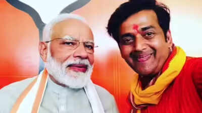 Ravi Kishan praises PM Narendra Modi’s discipline, says his day starts at 4:30 am, recalls how he stopped him from touching his feet: ‘Bharat jhukega nahi’ | Hindi Movie News
