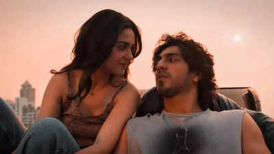 Shows of ‘Saiyaara’ increased in theatres, screens go from 800 to 2000, as the Ahaan Panday, Aneet Padda movie continues its dream run at the box office after crossing Rs 150 crore | Hindi Movie News