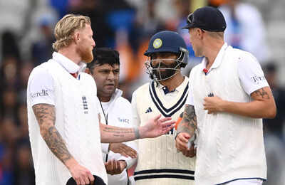 IND vs ENG 4th Test: ‘Take! tika diya re!’ Amitabh Bachchan takes a dig after India batting on as Ben Stokes offers handshake | Cricket News