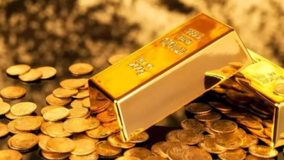 Gold rate today: Gold falls Rs 500 to Rs 98,020/10g in Delhi; silver slips Rs 1,000 amid easing tariff fears
