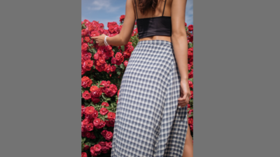 Gingham maxi skirts: Timeless styling tips for every season