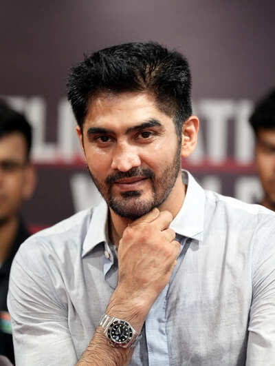 Vijender Singh turns ‘mentor’ for Indian boxers ahead of World Championships | Boxing News