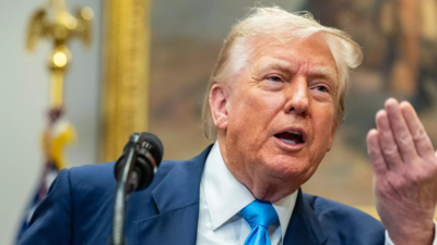 Trump dumps 25% tariff on India from Friday, plus penalty for buying Russian oil