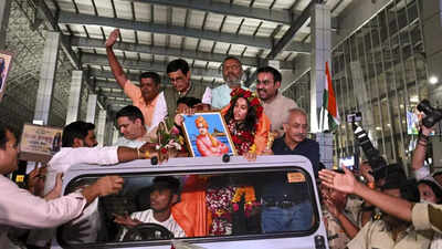 Chess: Divya Deshmukh dedicates World Cup title to her first trainer, who passed away in 2020 | Chess News