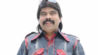 Powerstar Srinivasan arrested in ₹1000 crore loan fraud case; Skipped court; Six cases pending in Chennai | Tamil Movie News