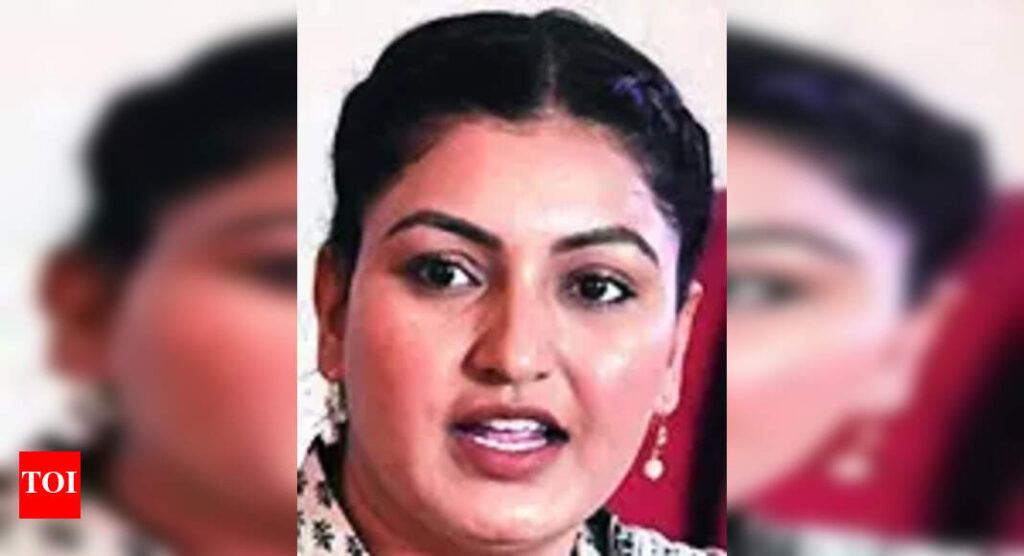 Dropped from govt, AAP MLA quits politics | India News