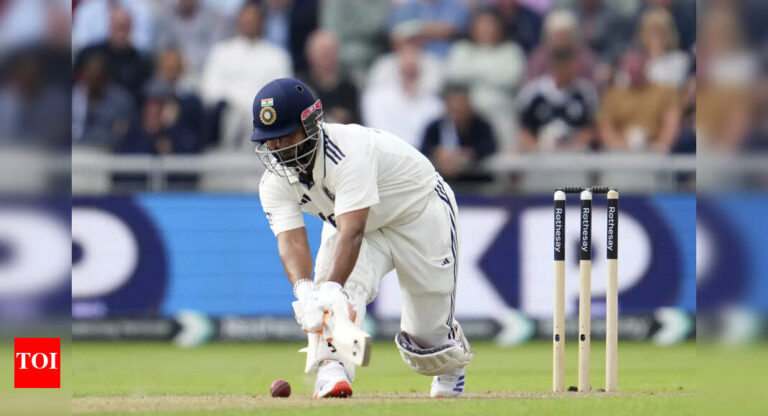 Rishabh Pant fractures toe: How the events unfolded in IND vs ENG 4th Test in Manchester | Cricket News