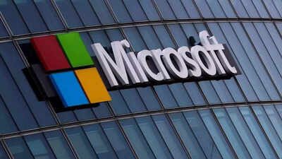 Microsoft suspends 3,000 Outlook and Hotmail accounts with…