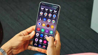 OnePlus Nord 5 vs Nord CE 5: How the two Nord series smartphone compare