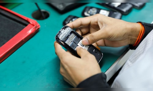 Motilal Oswal AMC crosses ₹1.5 lakh crore in AUM, marks 34% five-year CAGR