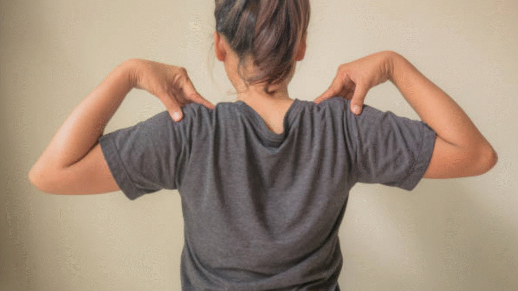 ​Office chair got you twisted? These 7 stretches can fix that​