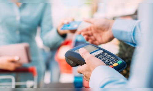 US retail sales bounce around in a whipsaw trade environment