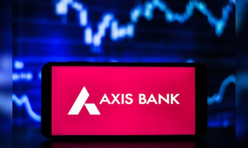 Axis Bank looks to raise stake to become a promoter entity in Axis Max Life Insurance
